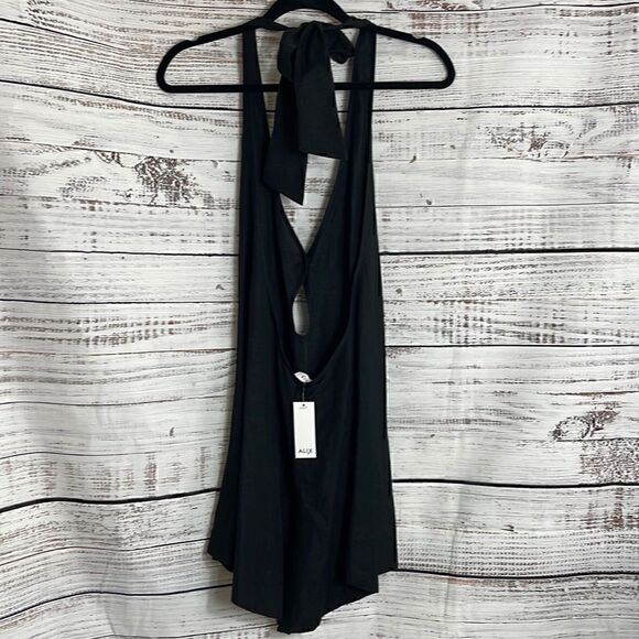ALIX NYC Romper Womens Sz Small Revolve Cavalier in Black linen blend Vacay New - Picture 8 of 13